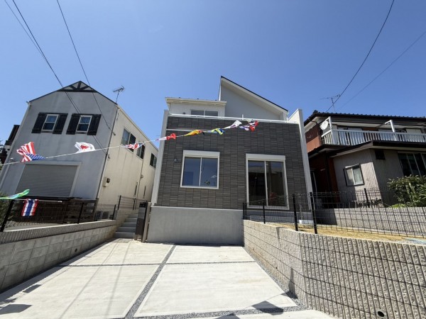 八千代市勝田台南、新築一戸建ての外観画像です