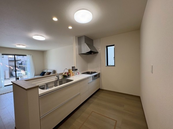 八千代市勝田台、新築一戸建ての画像です