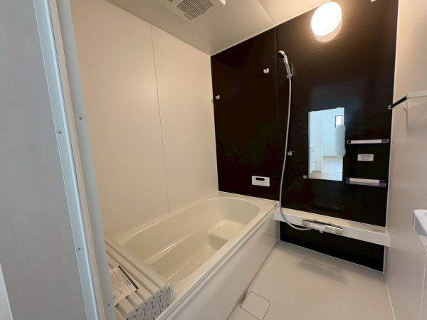 八千代市大和田、新築一戸建ての風呂画像です
