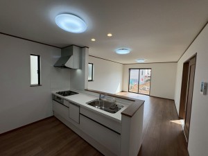 八千代市八千代台東、新築一戸建てのキッチン画像です