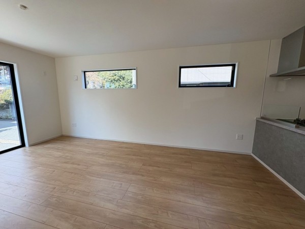 八千代市大和田新田、新築一戸建ての居間画像です