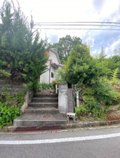 川西市長尾町、土地の画像です
