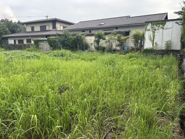 川西市緑が丘、土地の画像です