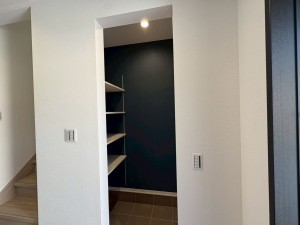 川西市多田院、新築一戸建ての収納画像です