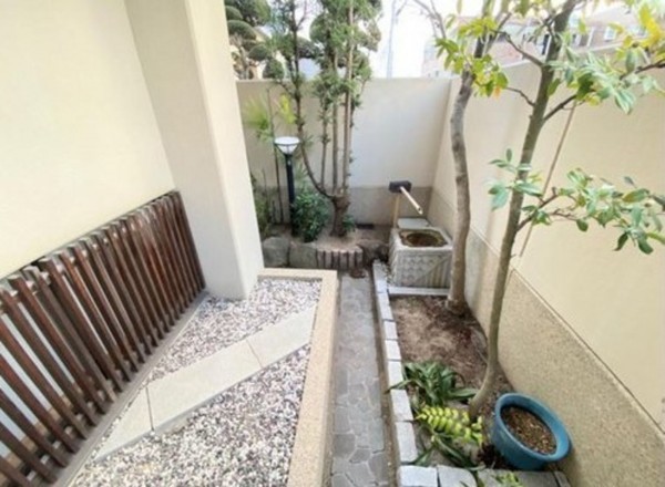 川西市花屋敷、中古一戸建てのその他画像です