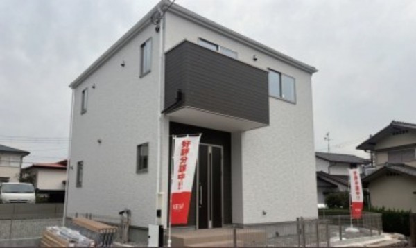 川西市水明台、新築一戸建ての外観画像です