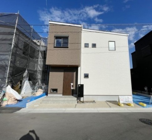 川西市清和台、新築一戸建ての外観画像です