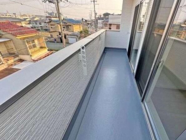 川西市久代、新築一戸建てのバルコニー画像です
