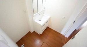 川西市大和、新築一戸建ての洗面画像です