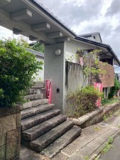 川西市矢問、中古一戸建ての外観画像です