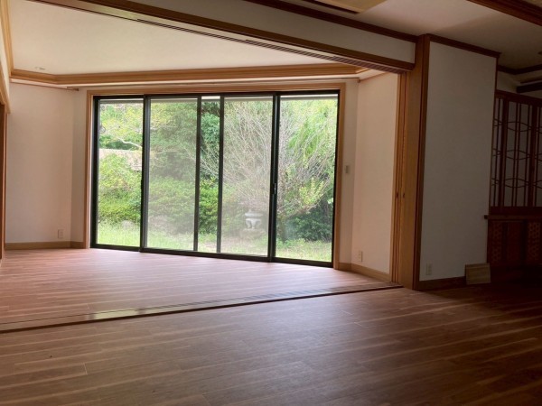 川西市矢問、中古一戸建ての寝室画像です