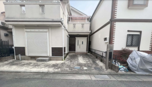 川西市出在家町、中古一戸建ての画像です