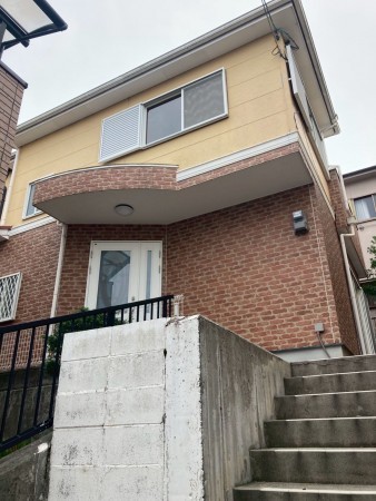 川西市錦松台、中古一戸建ての外観画像です