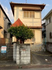 川西市東多田、中古一戸建ての外観画像です