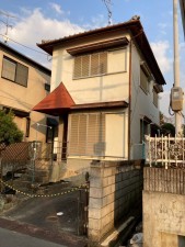 川西市東多田、中古一戸建ての外観画像です