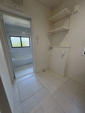 川西市鴬台、中古一戸建ての風呂画像です