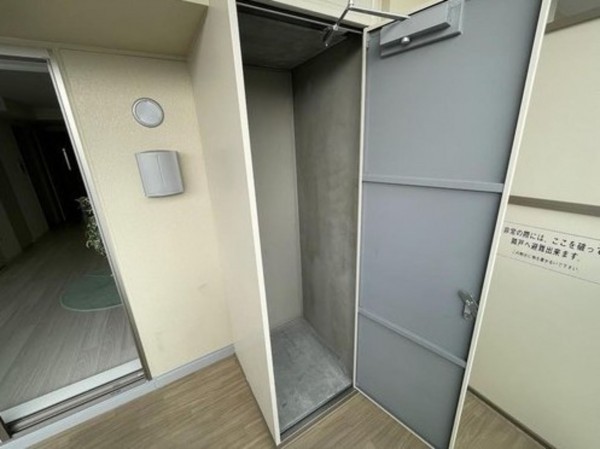 川西市東多田、マンションの収納画像です