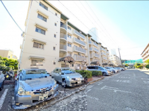川西市多田桜木、マンションの画像です