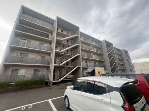 川西市清和台、マンションの画像です