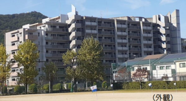 川西市清和台、マンションの画像です