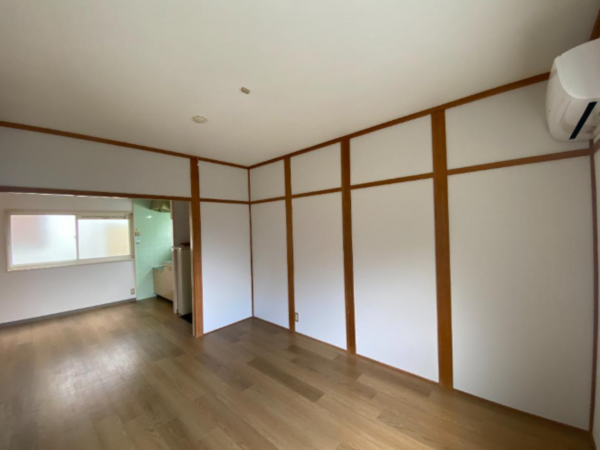 川西市花屋敷、収益物件/アパートの画像です
