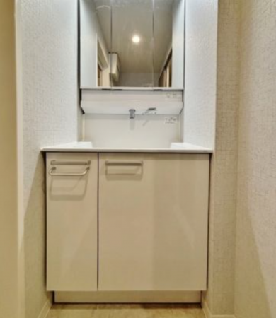川西市久代、マンションの画像です