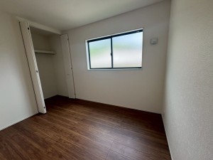 川西市西多田、新築一戸建ての寝室画像です