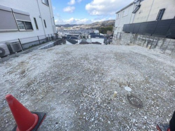 川西市鼓が滝、土地の画像です