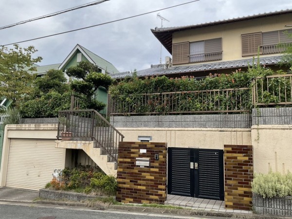 川西市丸山台、中古一戸建ての画像です