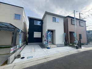 川西市山下町、新築一戸建ての外観画像です
