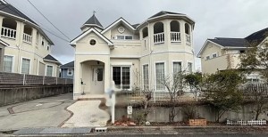 川西市けやき坂、中古一戸建ての画像です