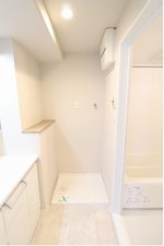 川西市久代、マンションの画像です