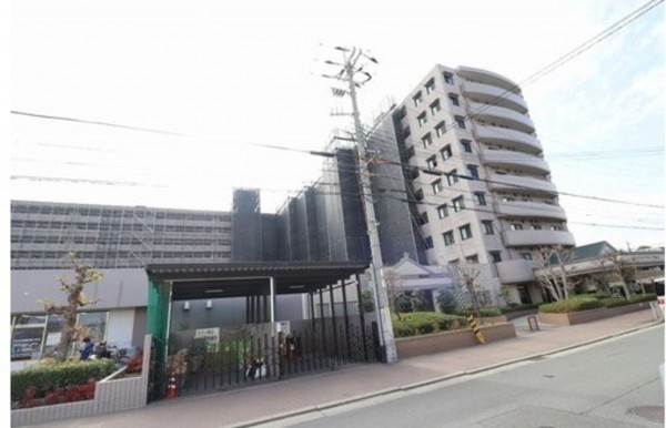 川西市久代、マンションの画像です
