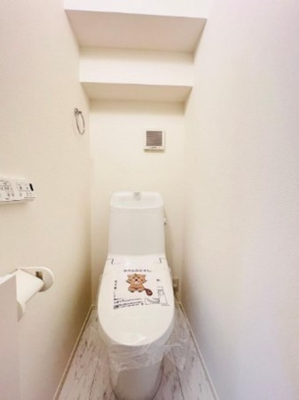 川西市清和台、新築一戸建てのトイレ画像です