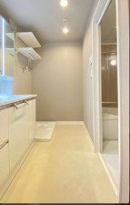 川西市丸山台、マンションの画像です