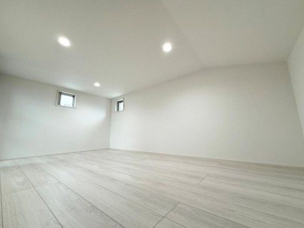 川西市緑が丘、新築一戸建ての画像です