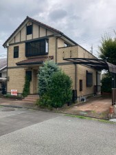 川西市けやき坂、中古一戸建ての外観画像です