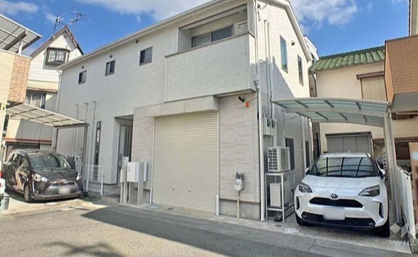 川西市南花屋敷、中古一戸建ての画像です