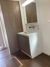 川西市清和台、新築一戸建ての洗面画像です