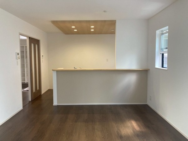 川西市清和台、新築一戸建てのキッチン画像です