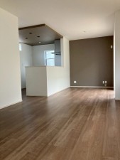 川西市大和、新築一戸建ての居間画像です