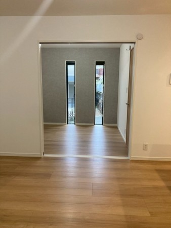 川西市東畦野、新築一戸建ての内装画像です