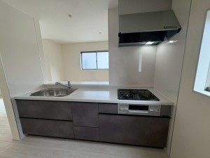 川西市西多田、新築一戸建てのキッチン画像です
