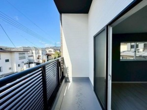 川西市緑台、新築一戸建てのバルコニー画像です