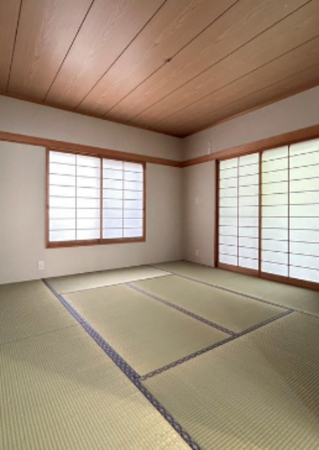 川西市大和、中古一戸建ての居間画像です