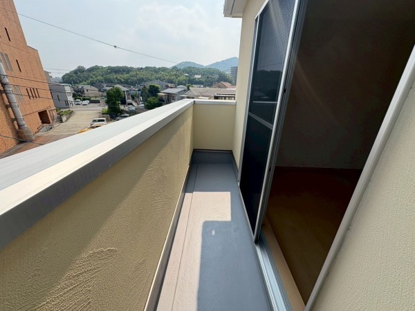 川西市丸の内町、新築一戸建てのバルコニー画像です