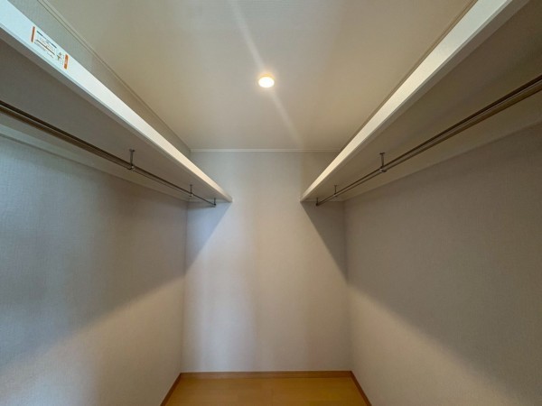 川西市丸の内町、新築一戸建ての収納画像です