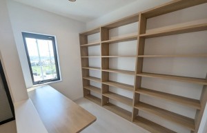 川西市笹部、新築一戸建ての居間画像です