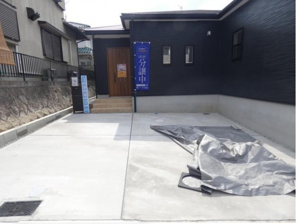 川西市水明台、中古一戸建ての外観画像です