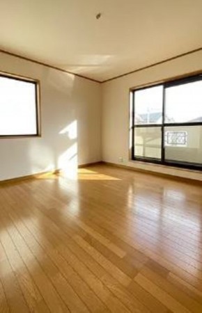 川西市丸山台、中古一戸建ての寝室画像です